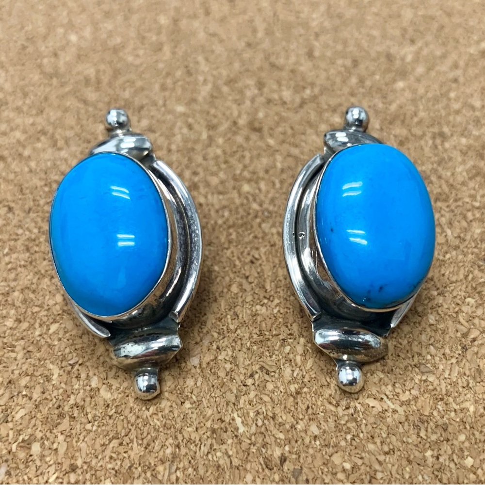 Vintage sterling silver and turquoise clip on earrings.